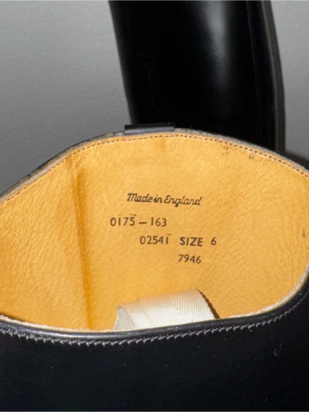 Knee-High English Riding Boots - Picture 4 of 11